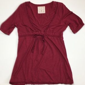 🐶 Red Camel Ladies Top 🐶